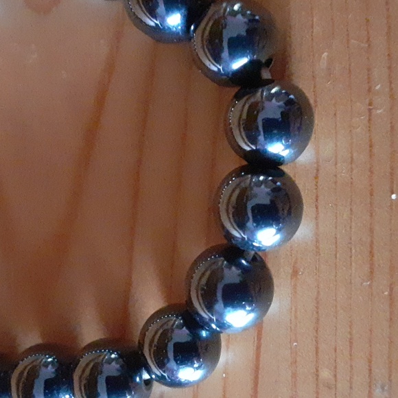 Hemetite Set - Picture 3 of 3